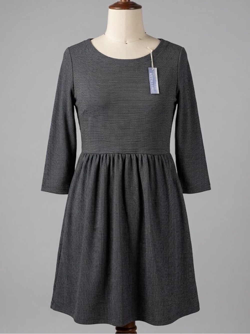 NWT L Artisan NY Striped Fit & Flare Dress NWT Pinstripe 3/4 Sleeve Knit Sparkle